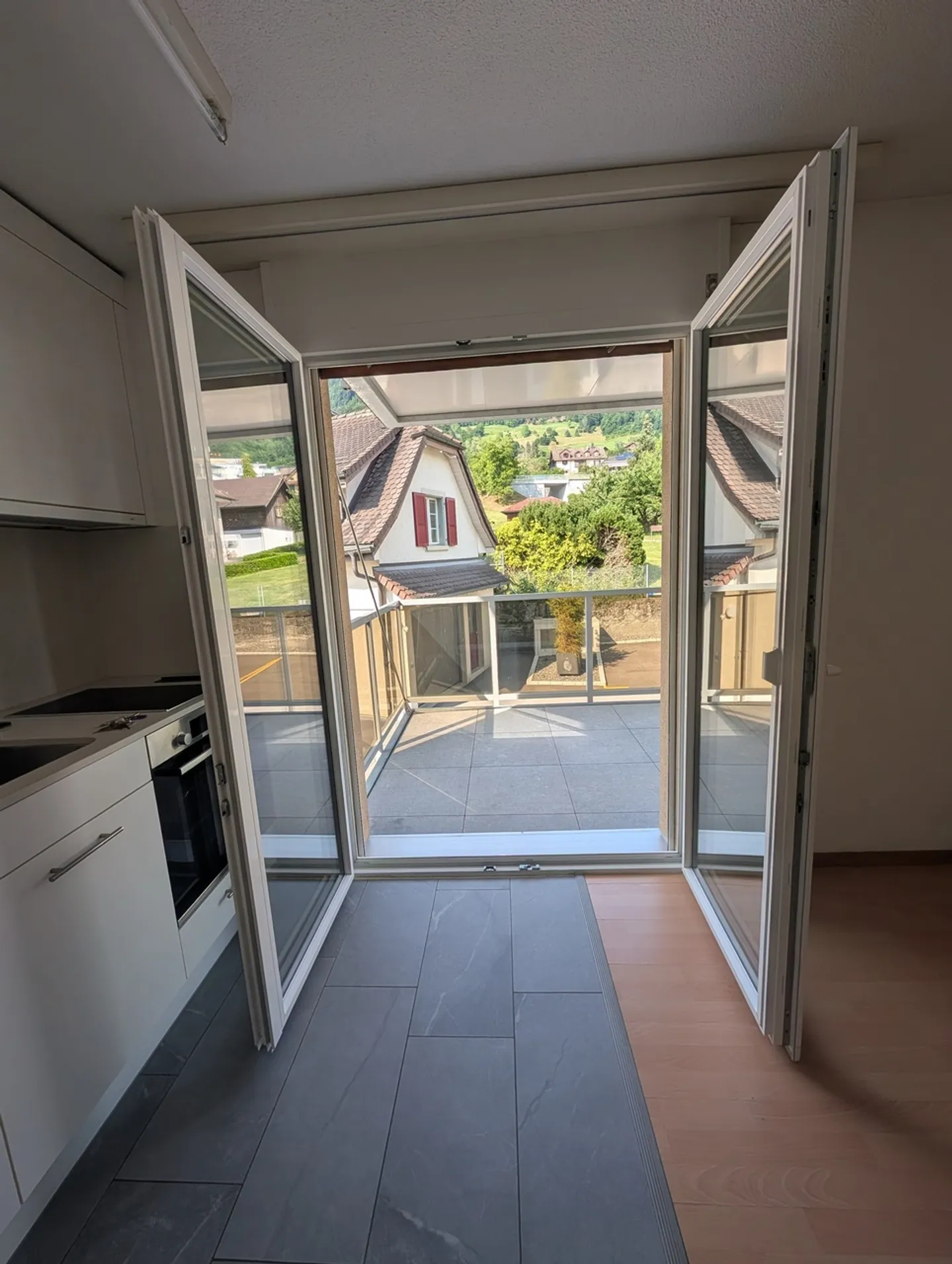 Charmante 1.5-Zimmerwohnung in Weggis - Foto 1 von 6