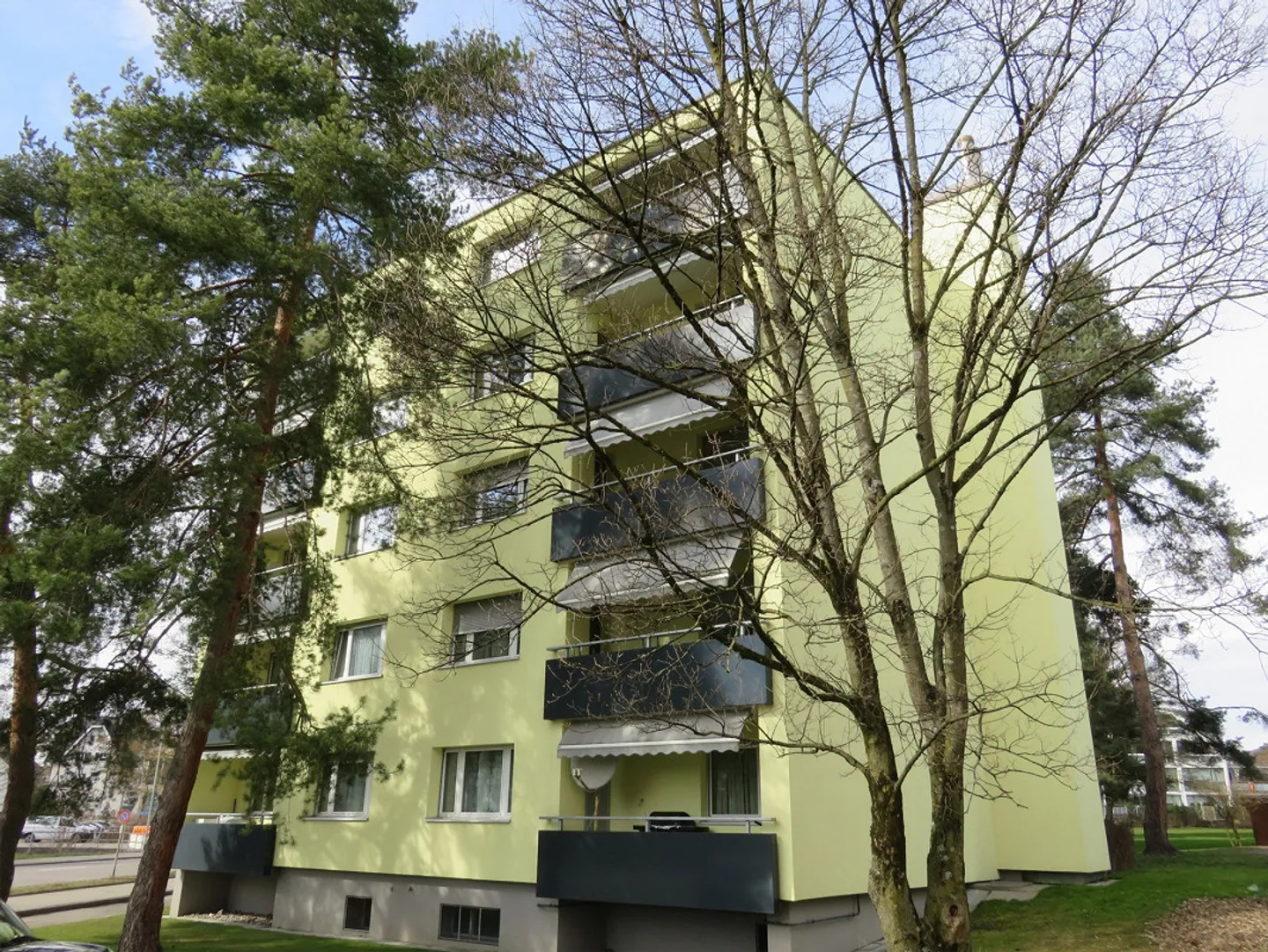 A distanza di cammino dal centro commerciale Volkiland! - Foto 1 di 9