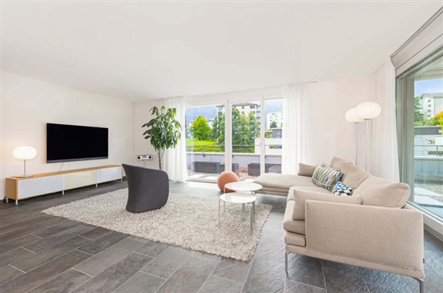 Sogno attico con vista sulle Alpi a Kriens-Obernau - Foto 7 di 14