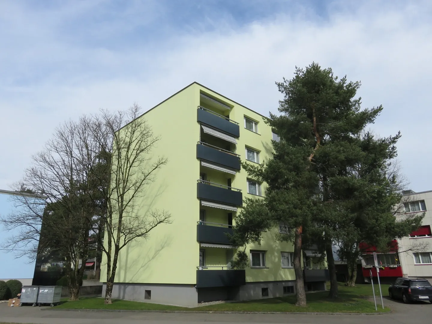 A distanza di cammino dal centro commerciale Volkiland! - Foto 2 di 9