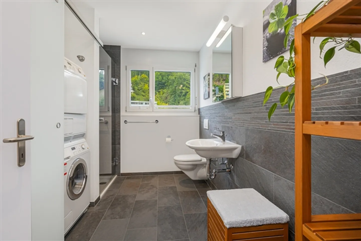 Sogno attico con vista sulle Alpi a Kriens-Obernau - Foto 10 di 14