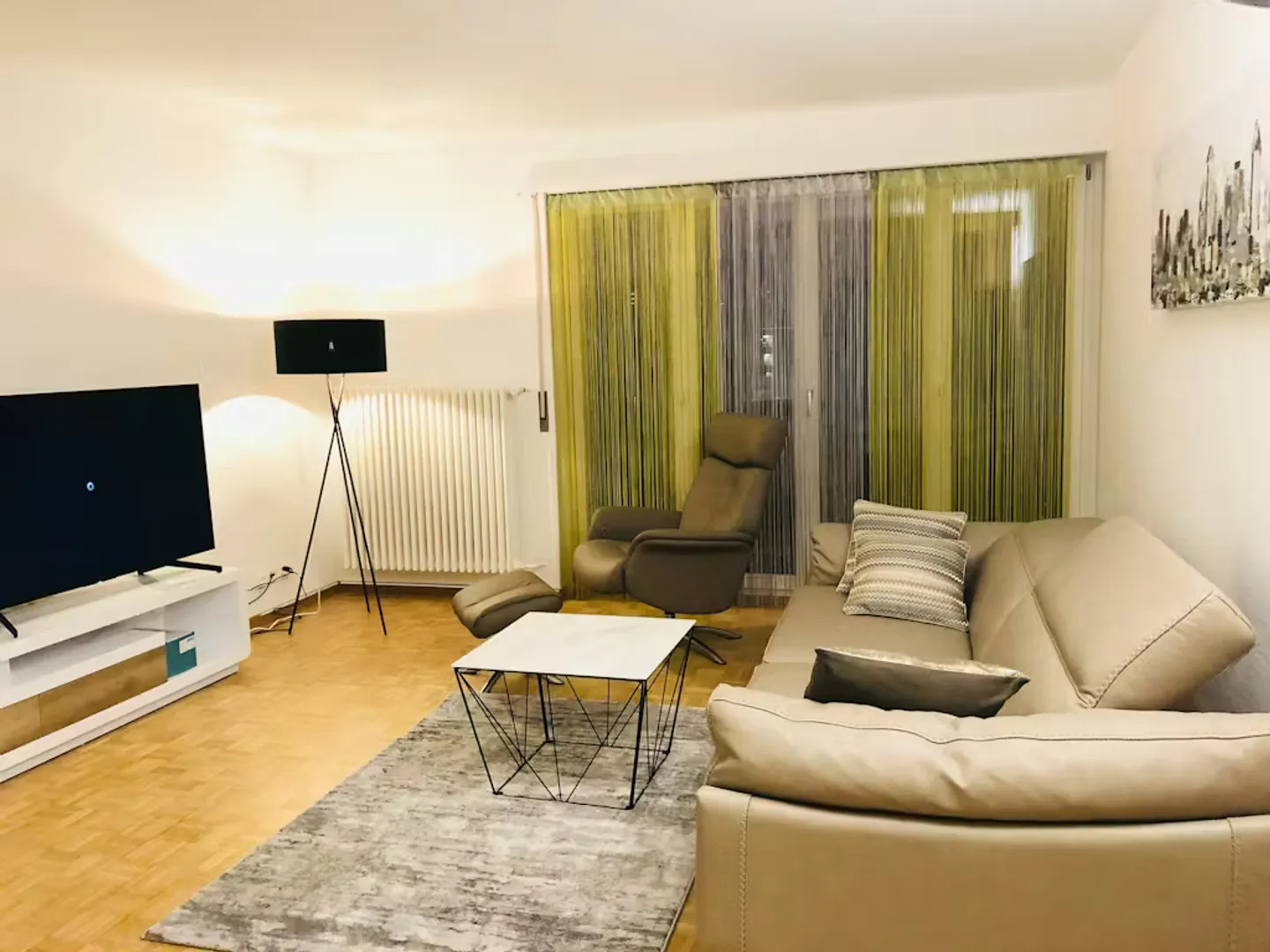 Charming Chalet in Kloten - Photo 3 of 10