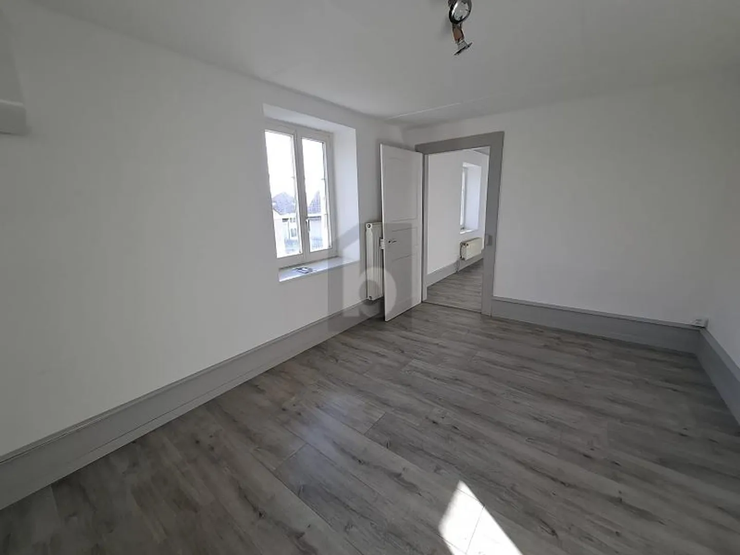 Appartement Rénové et Cosy - Photo 4 sur 6