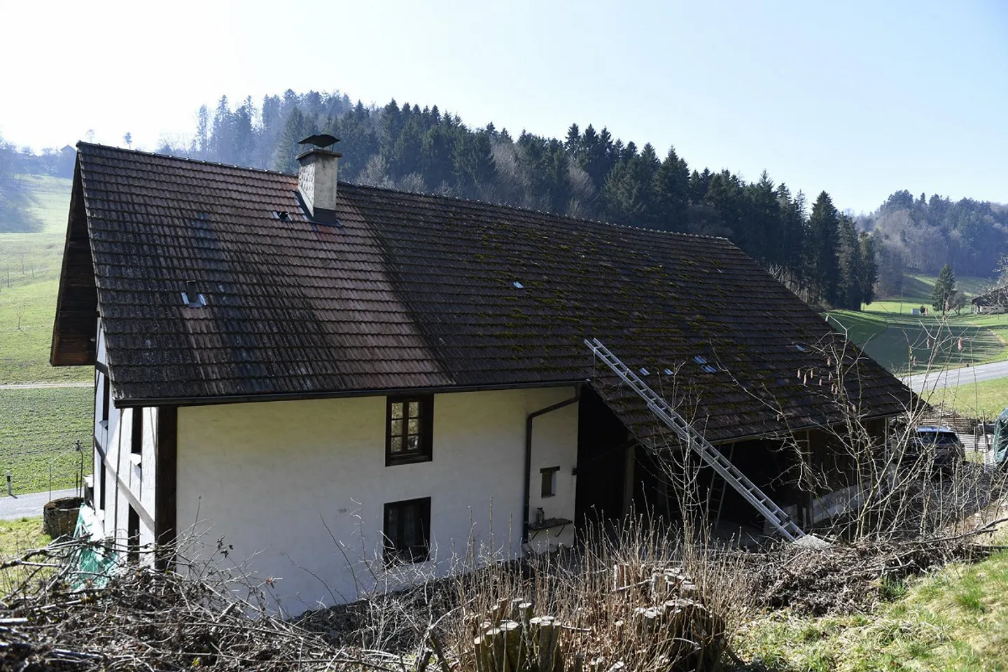 Ferme en bois sur la pente ensoleillée – un paradis naturel de 1771 - Photo 5 sur 17