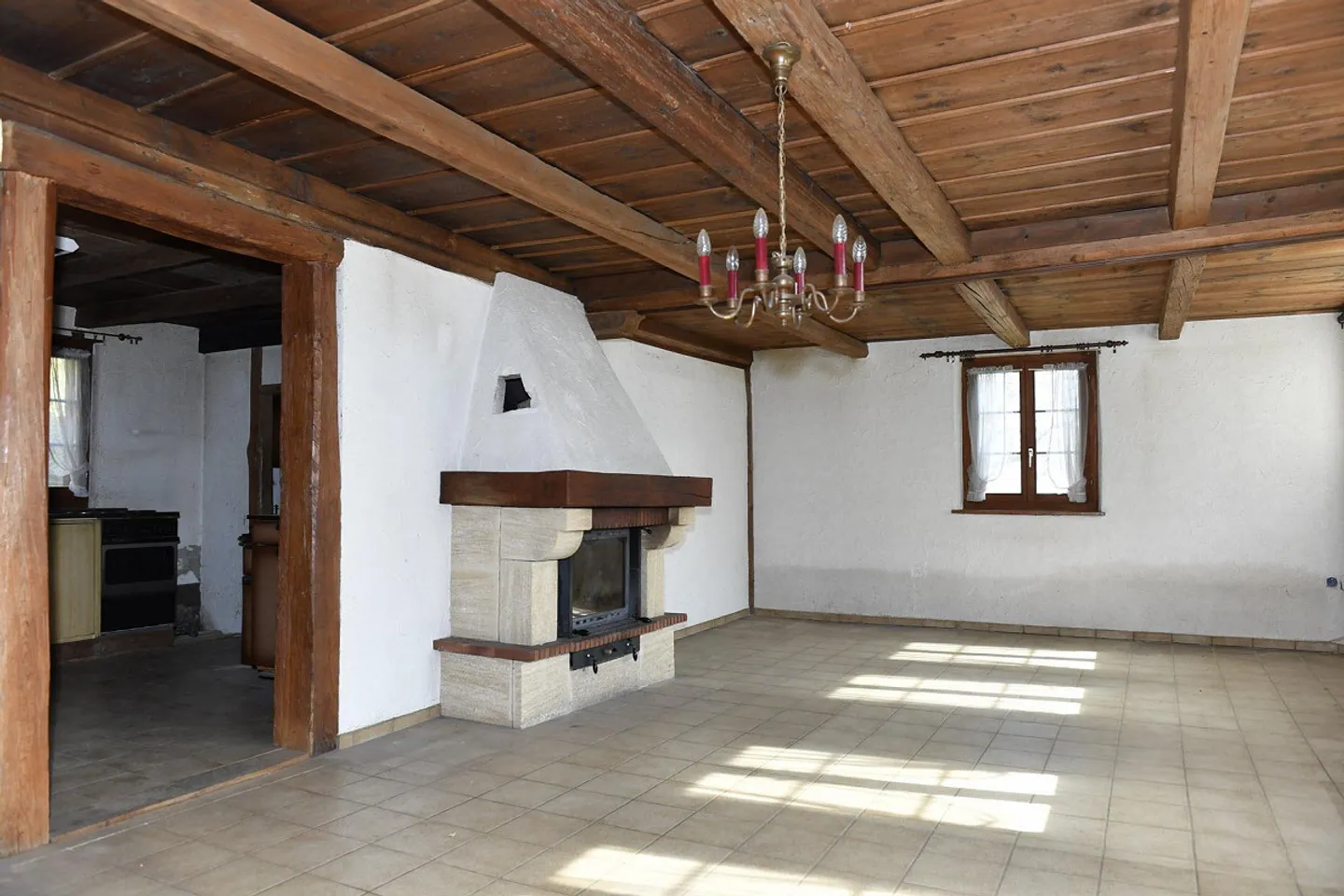 Ferme en bois sur la pente ensoleillée – un paradis naturel de 1771 - Photo 7 sur 17