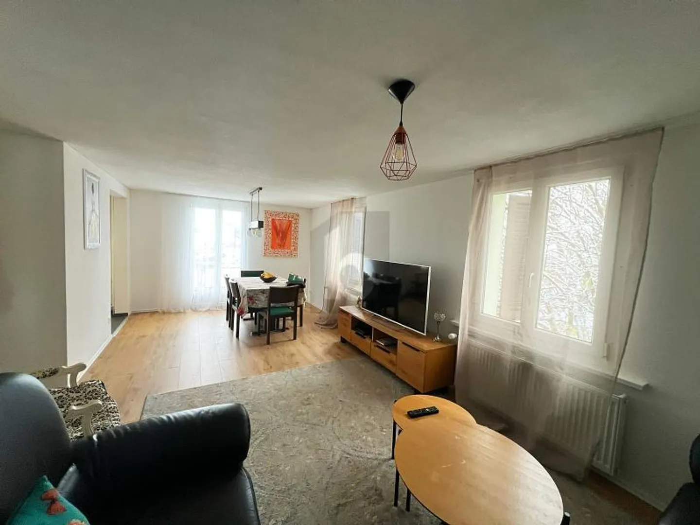 Renoviertes Einfamilienhaus mit Garten - Foto 3 von 6