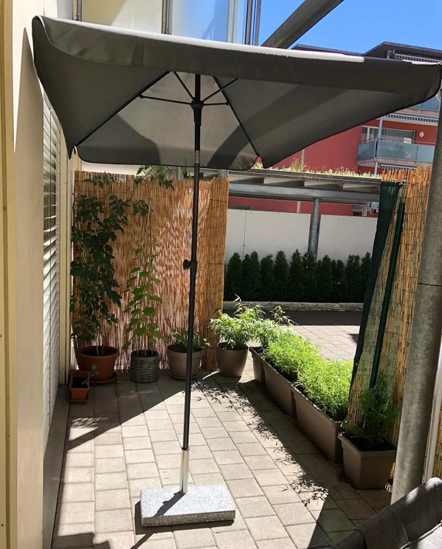 Appartement d'une chambre calme avec espace jardin au centre de Töss - Photo 10 sur 10