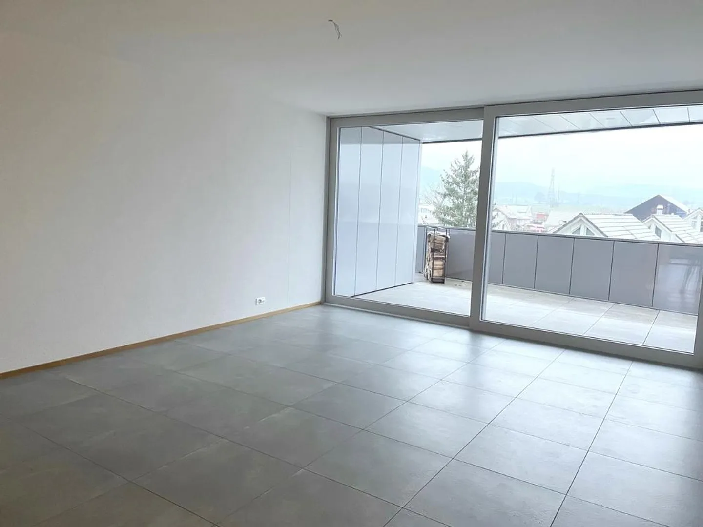 Penthouse apartment with 2 balconies and fantastic view - Photo 5 of 12