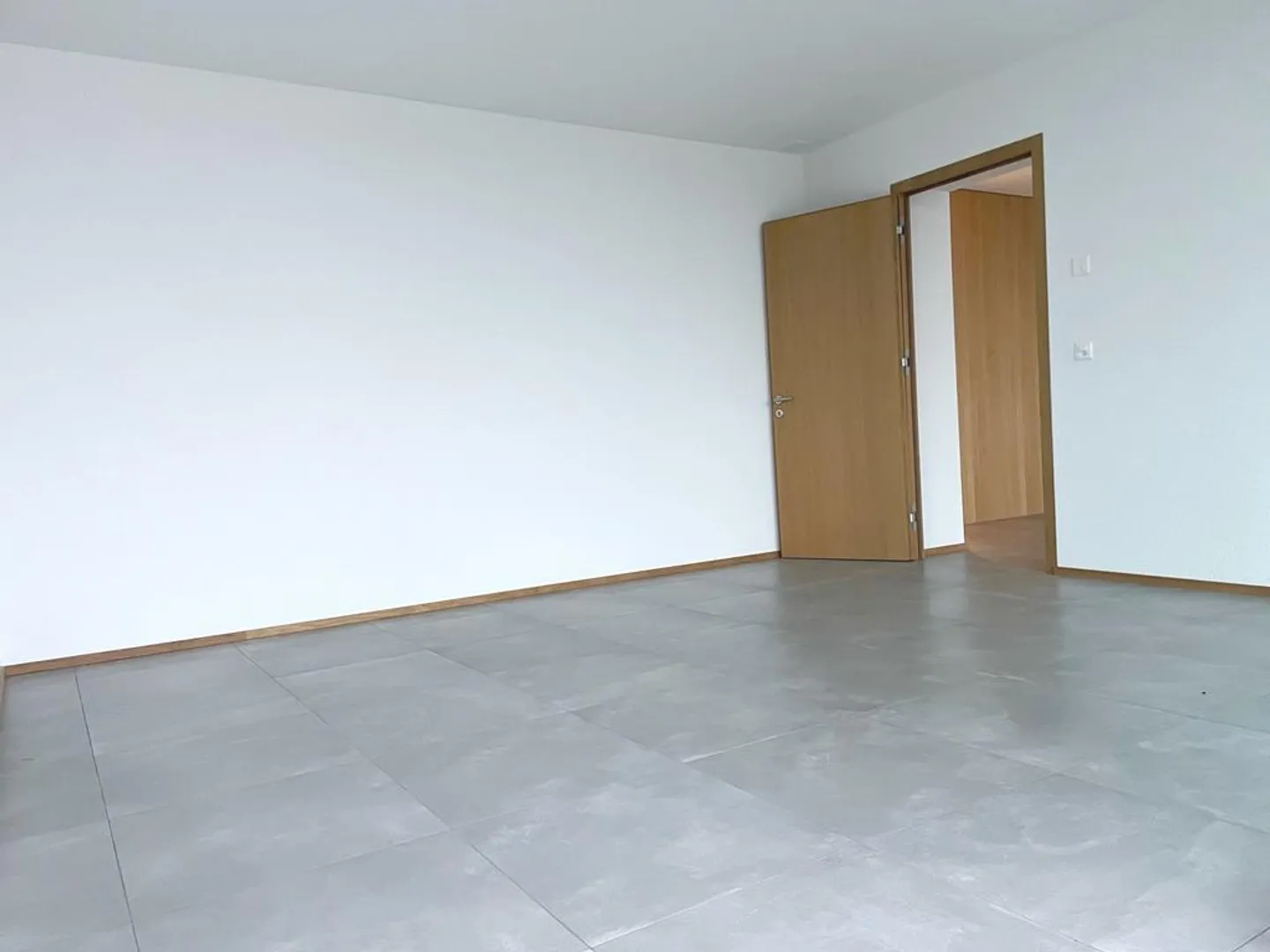 Penthouse apartment with 2 balconies and fantastic view - Photo 8 of 12