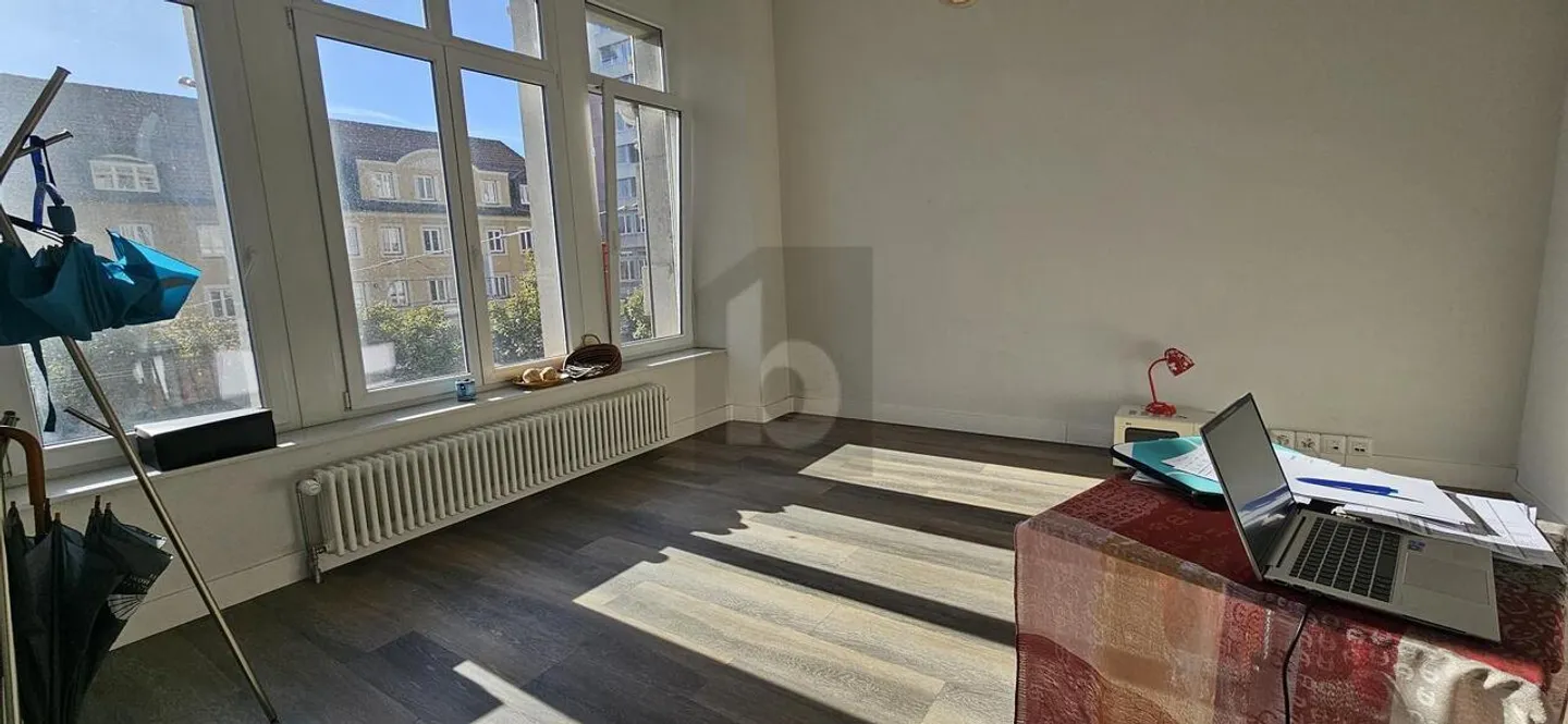 Ufficio spazioso in centro città - Foto 3 di 6