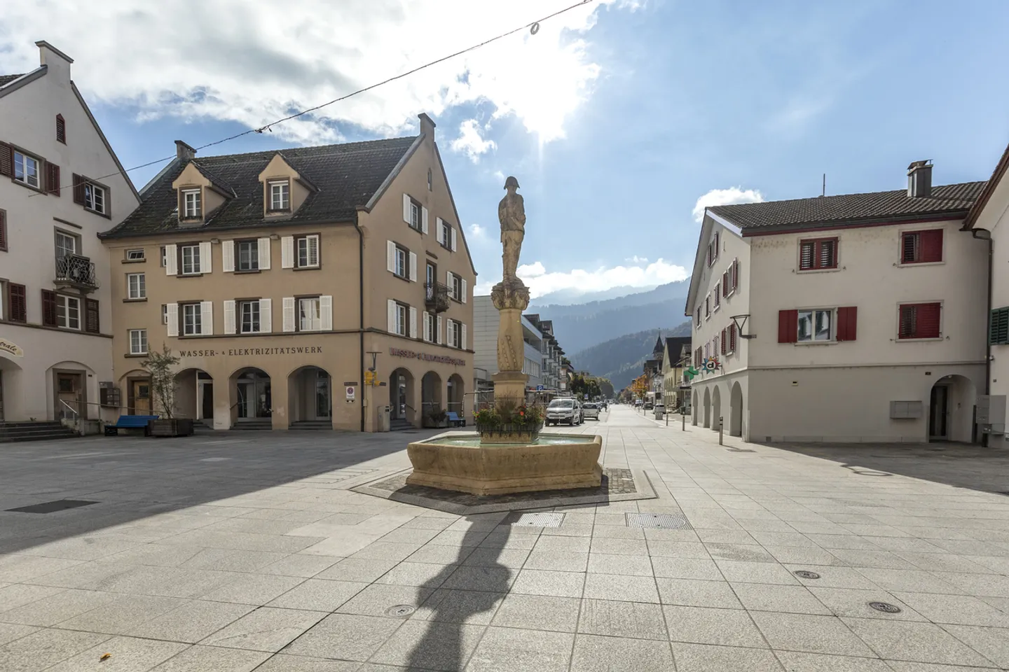 Terrain à bâtir avec ancienne propriété près du lac - Photo 4 sur 6