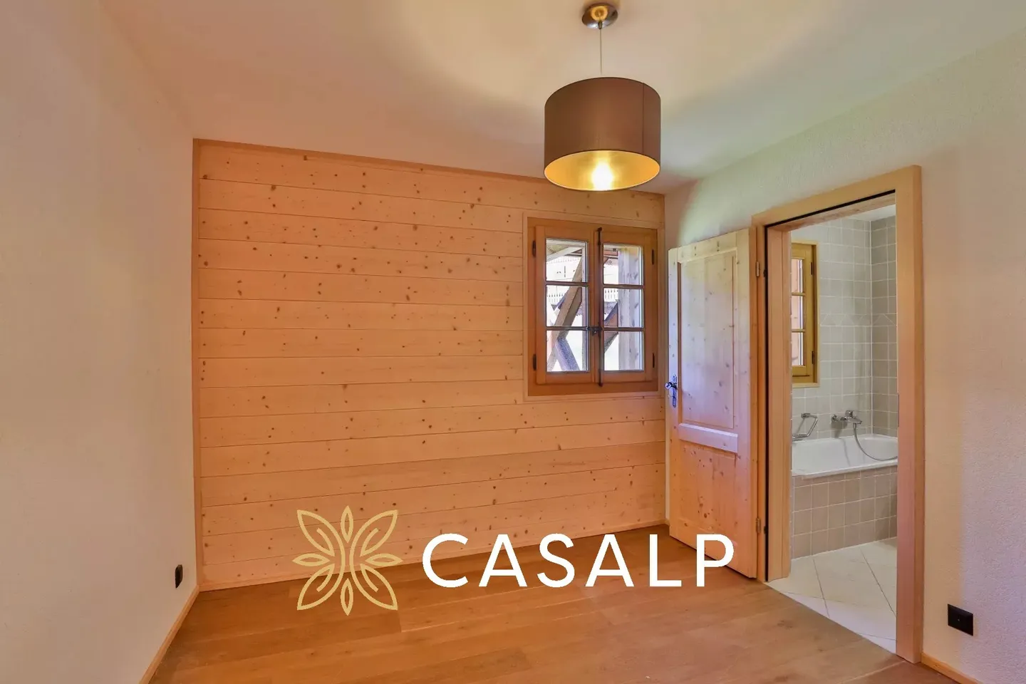 3-Room Apartment with Terrace and Spa Access - Photo 6 of 18