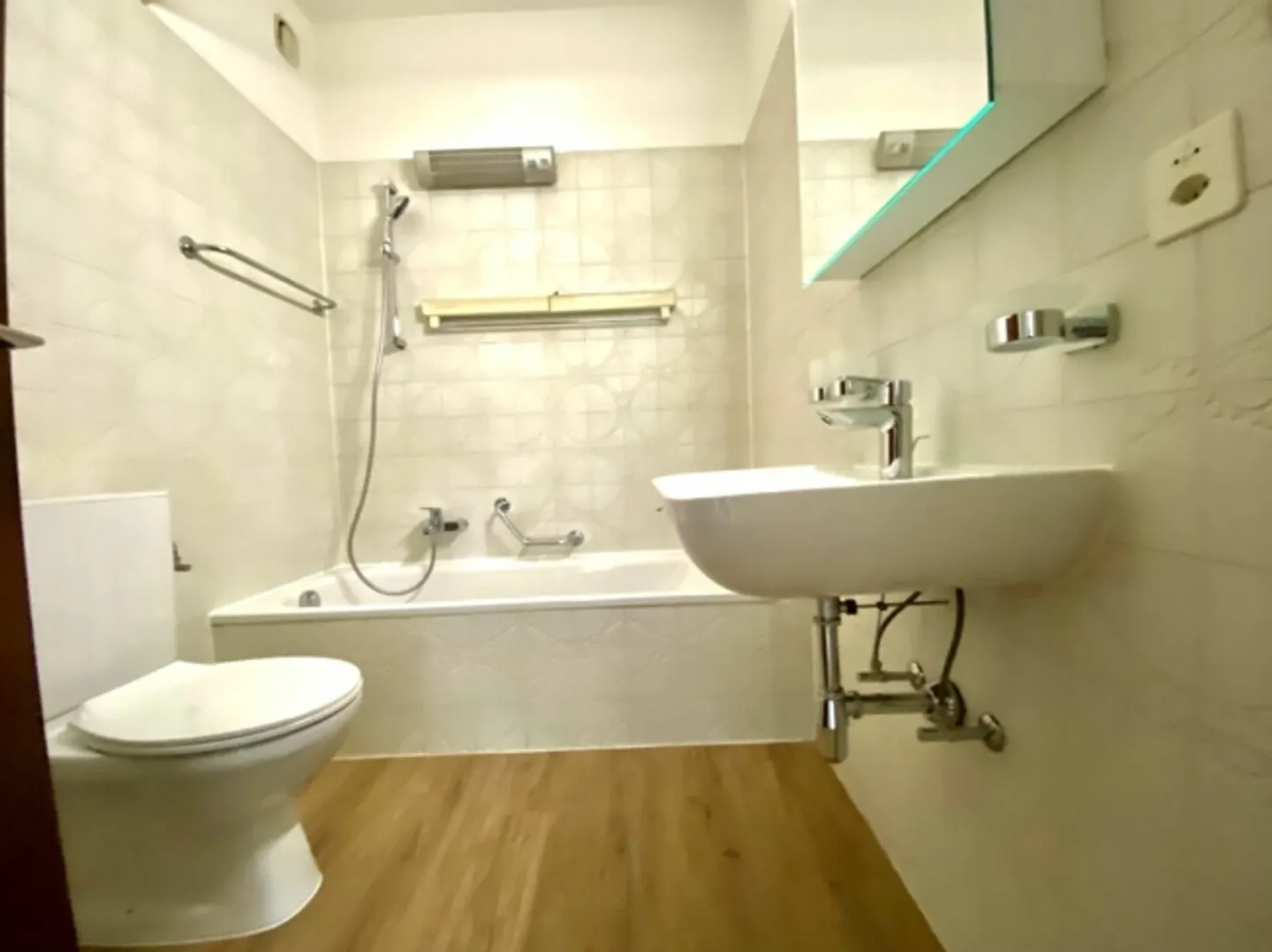 Bright 3.5-room apartment, 1st floor - Vacallo - Photo 8 of 18