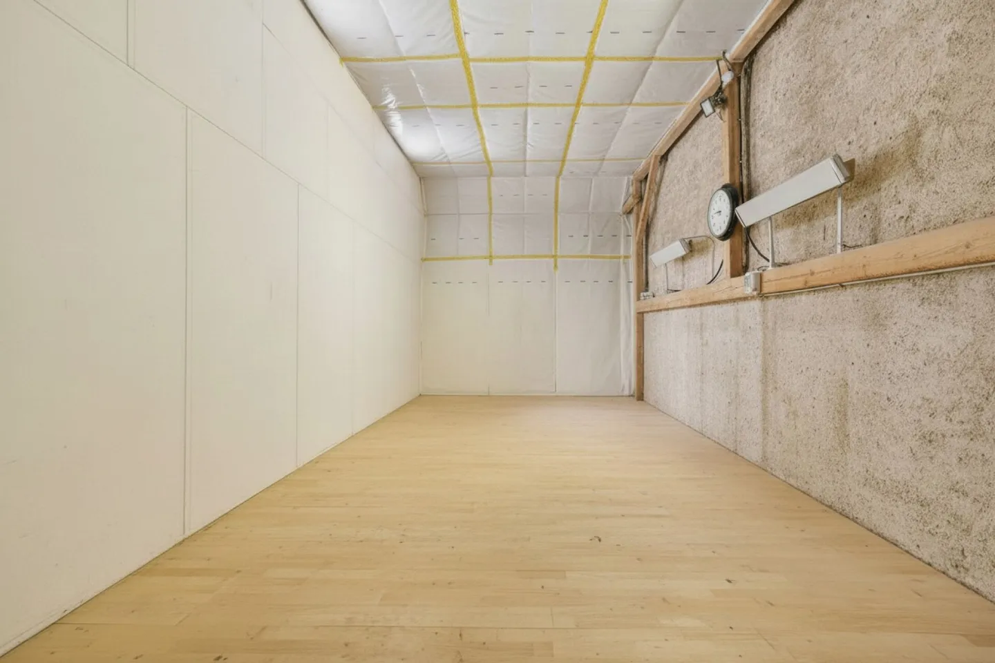 FERME RÉNOVÉE AVEC POTENTIEL D'EXPANSION - Photo 8 sur 13