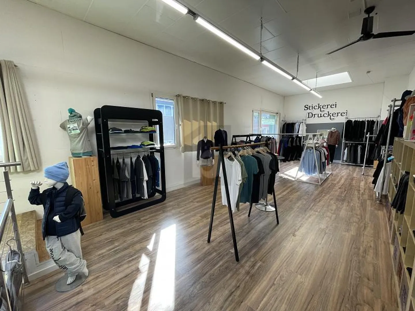 Geräumiger Verkaufsraum in Altendorf - Foto 2 von 6