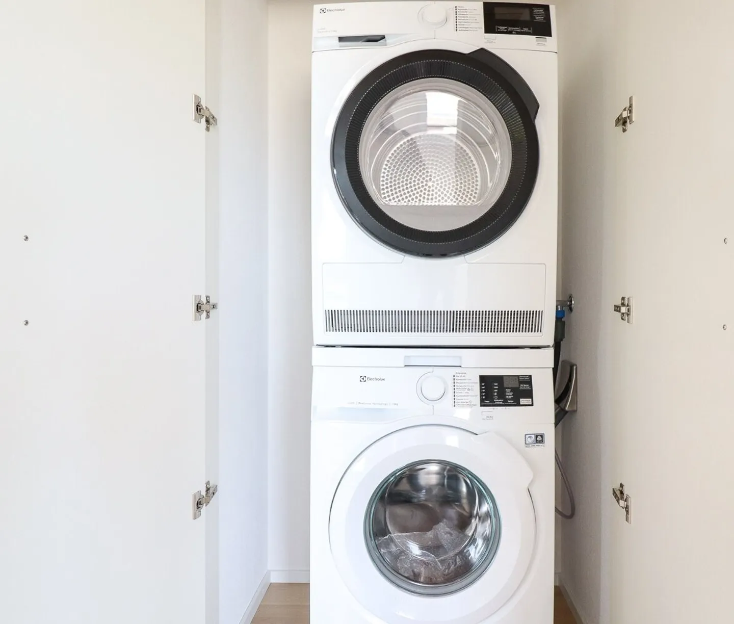 Grosszügige und attraktive 2 1/2-Zimmerwohnung im 2. OG - Foto 9 von 9