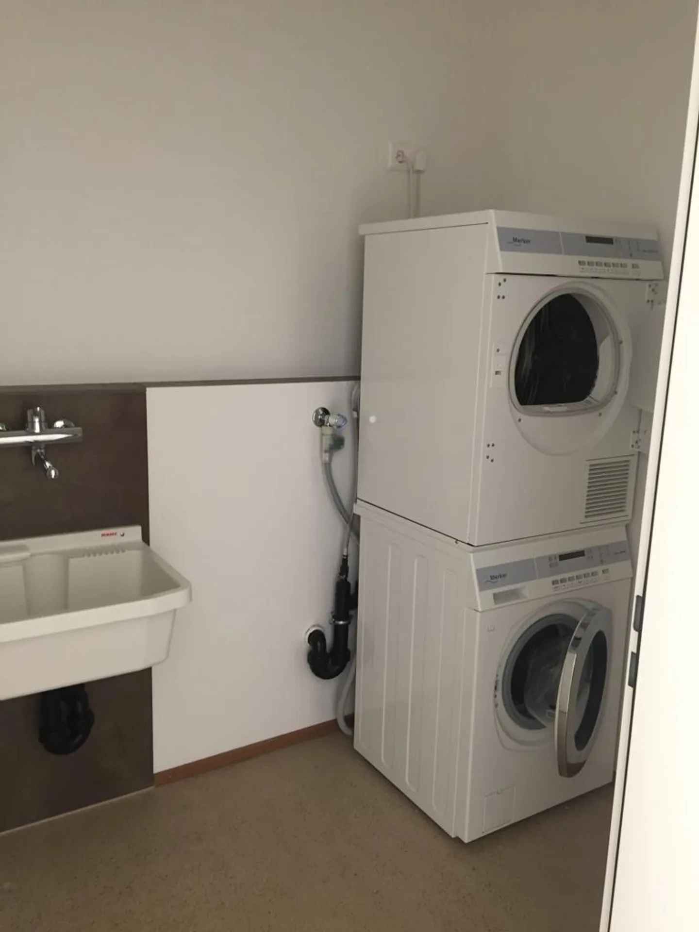 Modernes Apartment mit Garten - Foto 7 von 8