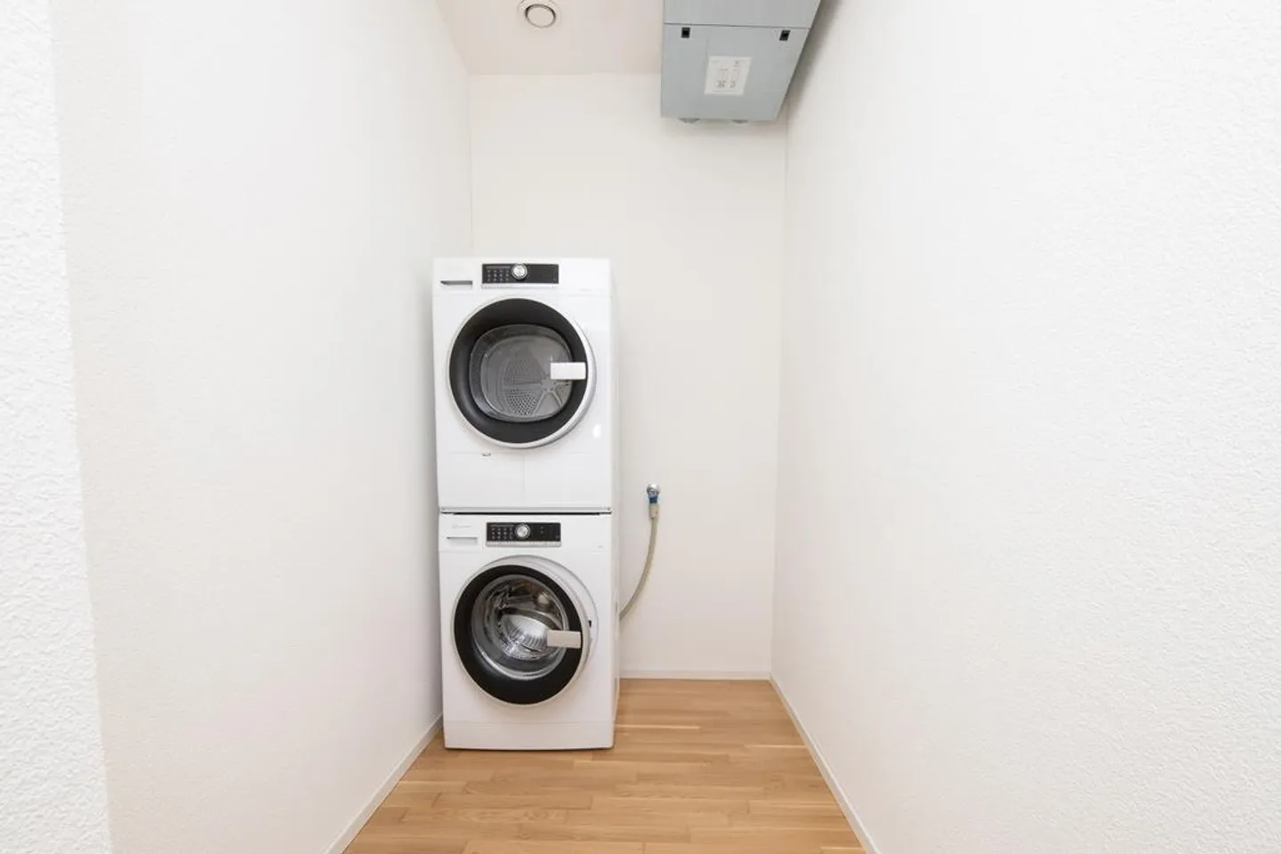 Zentrumsnahe, moderne Wohnung mit guter Anbindung - Foto 4 von 7