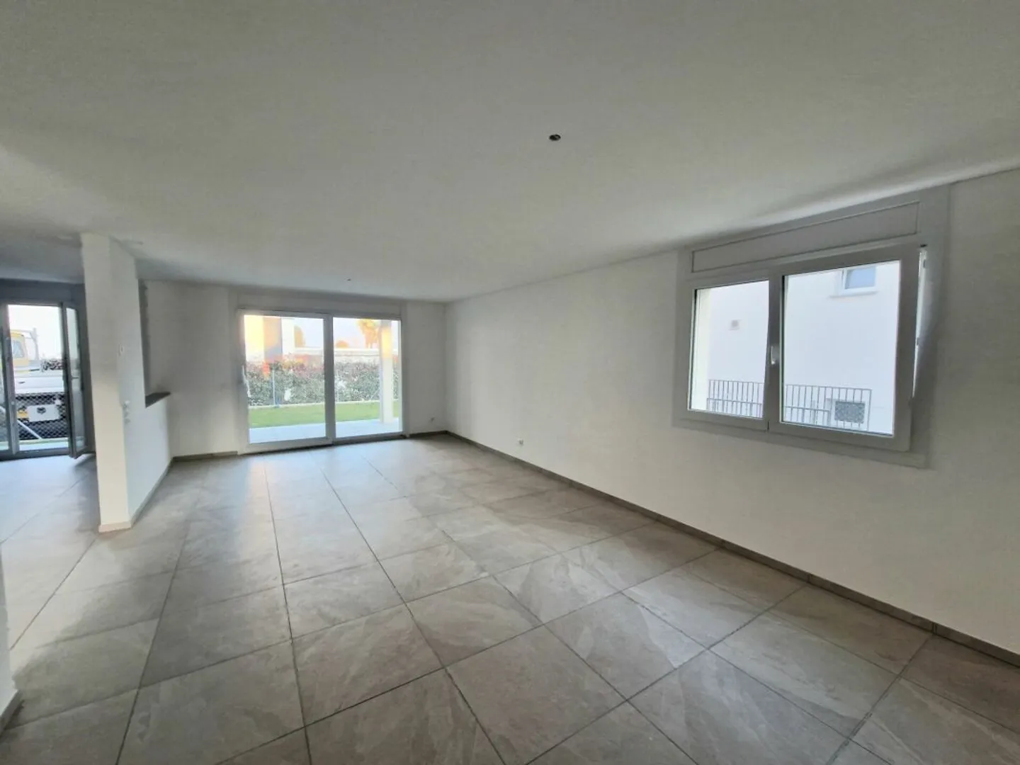 À VENDRE À CUGNASCO - NOUVEAUX MAISONS INDIVIDUELLES DE 5,5 PIÈCES DANS UN ENDROIT CALME - Photo 6 sur 24