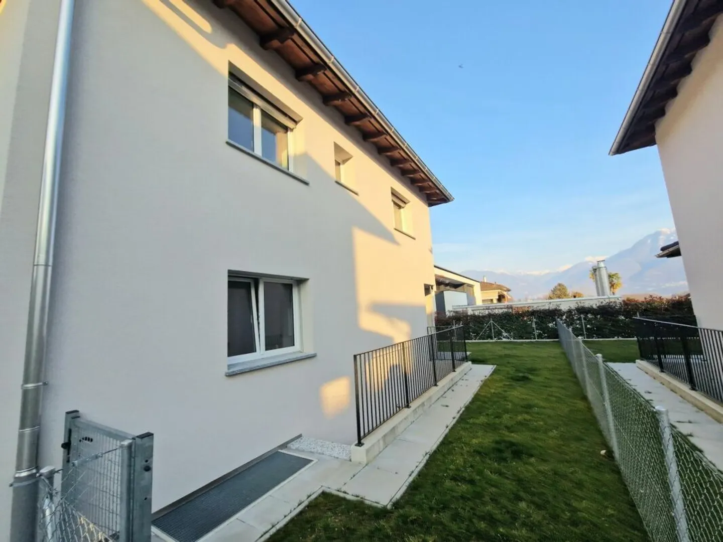 À VENDRE À CUGNASCO - NOUVEAUX MAISONS INDIVIDUELLES DE 5,5 PIÈCES DANS UN ENDROIT CALME - Photo 20 sur 24