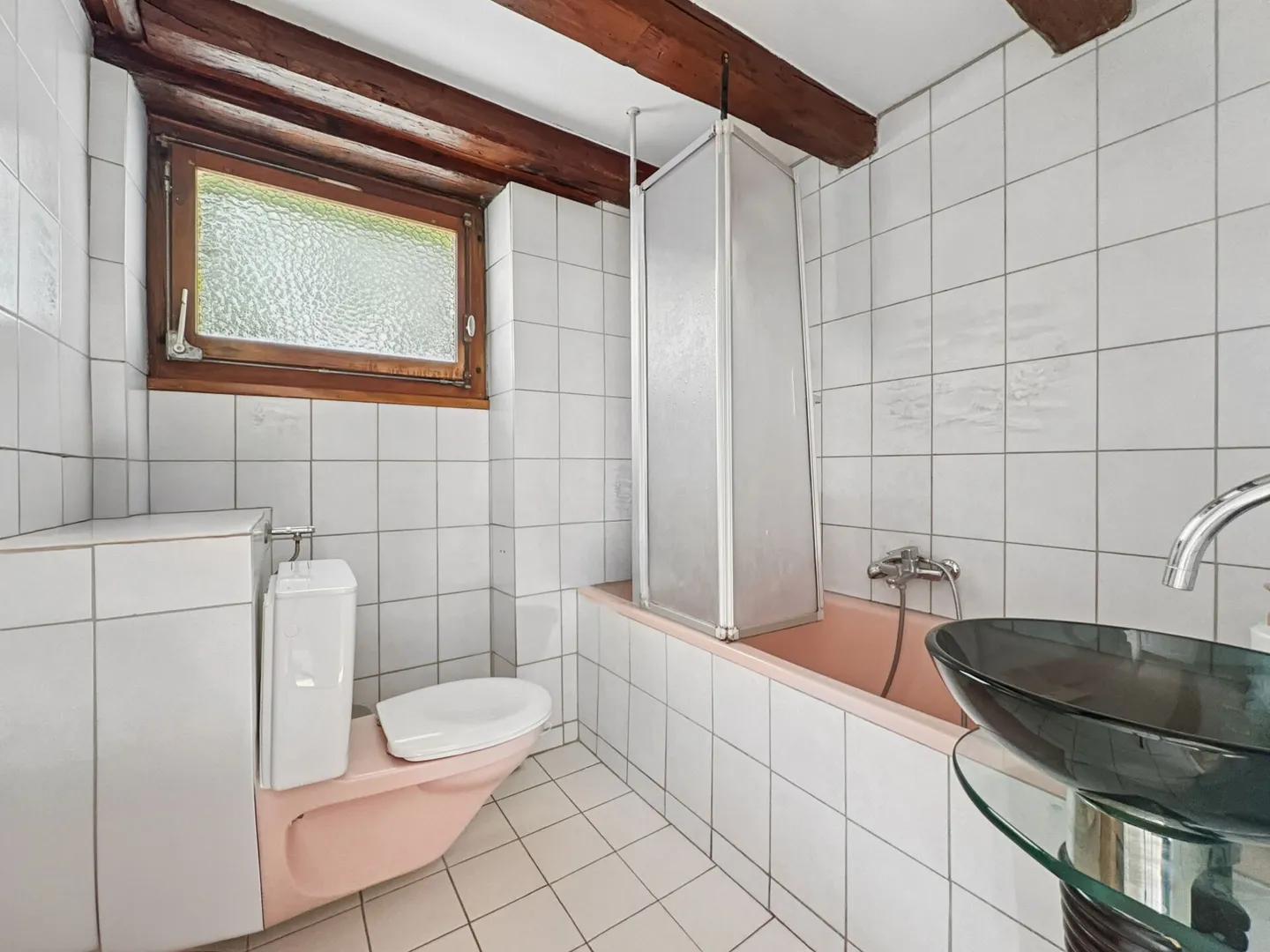 MIETHAUS MIT 3 GARAGEN, 3-4 WOHNUNGEN - Foto 9 von 18