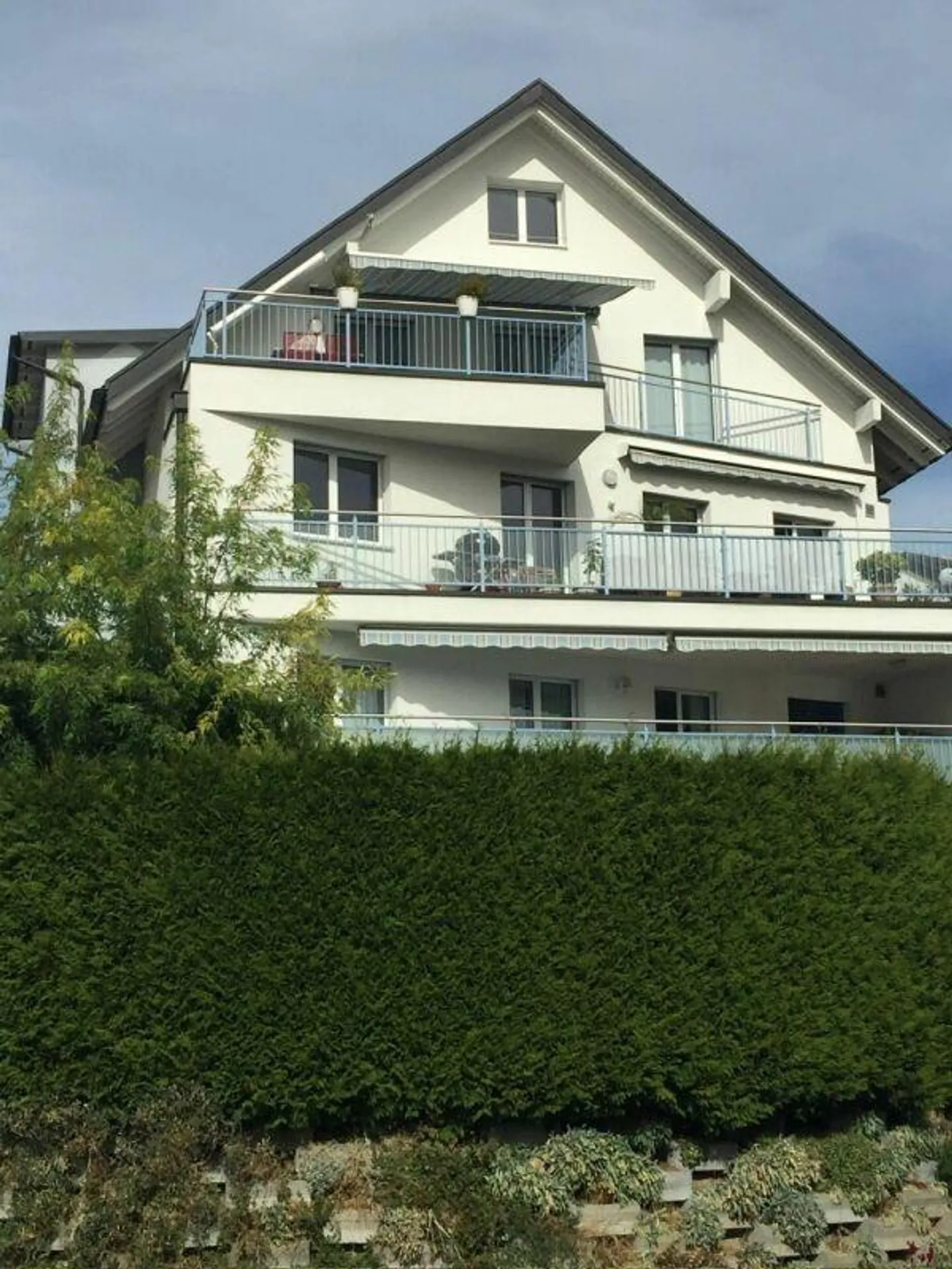 Appartamento 4.5 locali a Rapperswil - centrale, ben tenuto e pronto per essere abitato - Foto 1 di 8