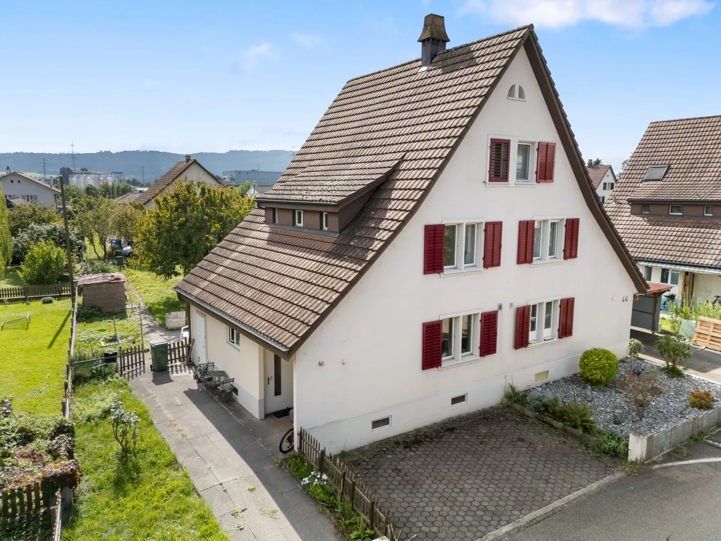 Casa bifamiliare di 5½ stanze - Foto 1 di 21