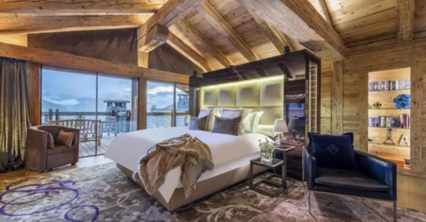 LE SUMMUM DU LUXE - CHALET 9 CHAMBRES - Photo 1 of 10
