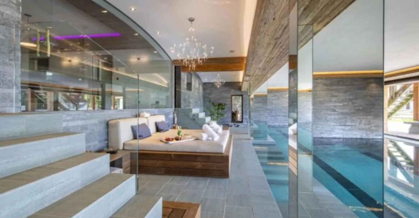 LE SUMMUM DU LUXE - CHALET 9 CHAMBRES - Photo 7 of 10