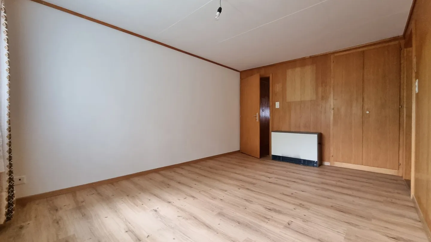 Maison individuelle avec 8,5 pièces dans un emplacement rural élevé - Photo 8 sur 17