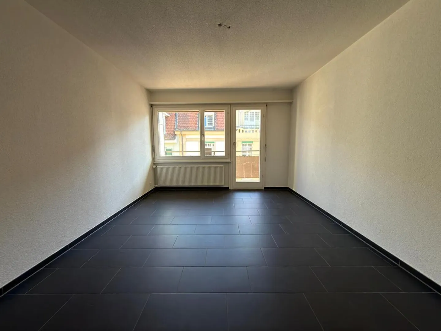 3-room apartment at Rue du Milieu 17, Biel - Photo 1 of 7