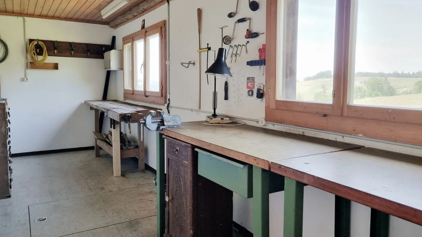 Maison individuelle avec 8,5 pièces dans un emplacement rural élevé - Photo 12 sur 17