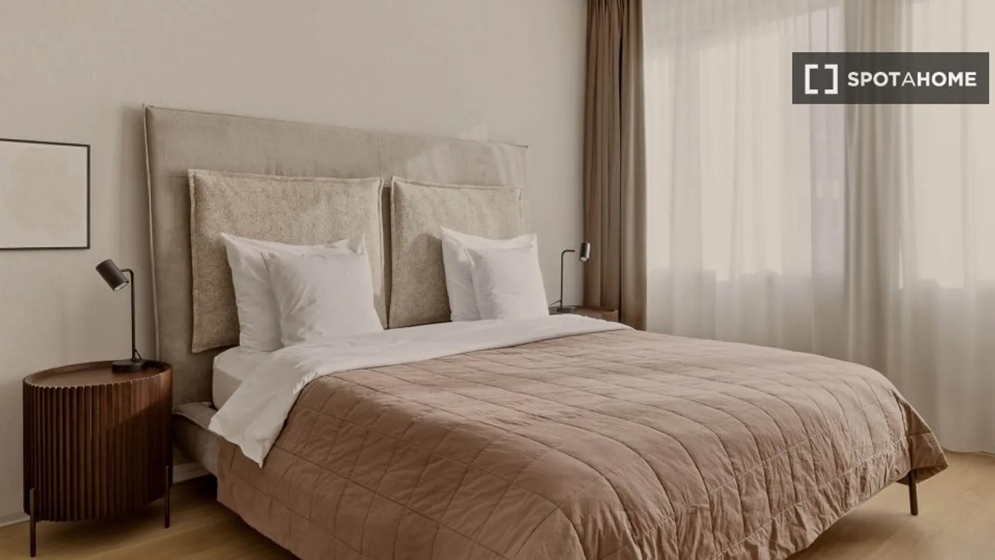 Charming Apartment in Zurich - Photo 14 of 14