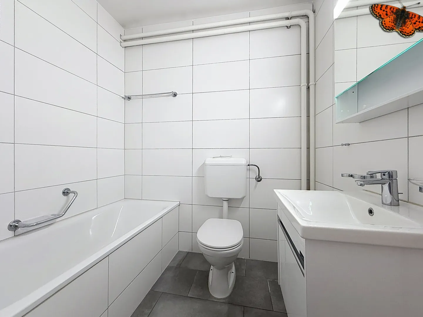 Charming Apartment in Quiet Area - Photo 4 of 6