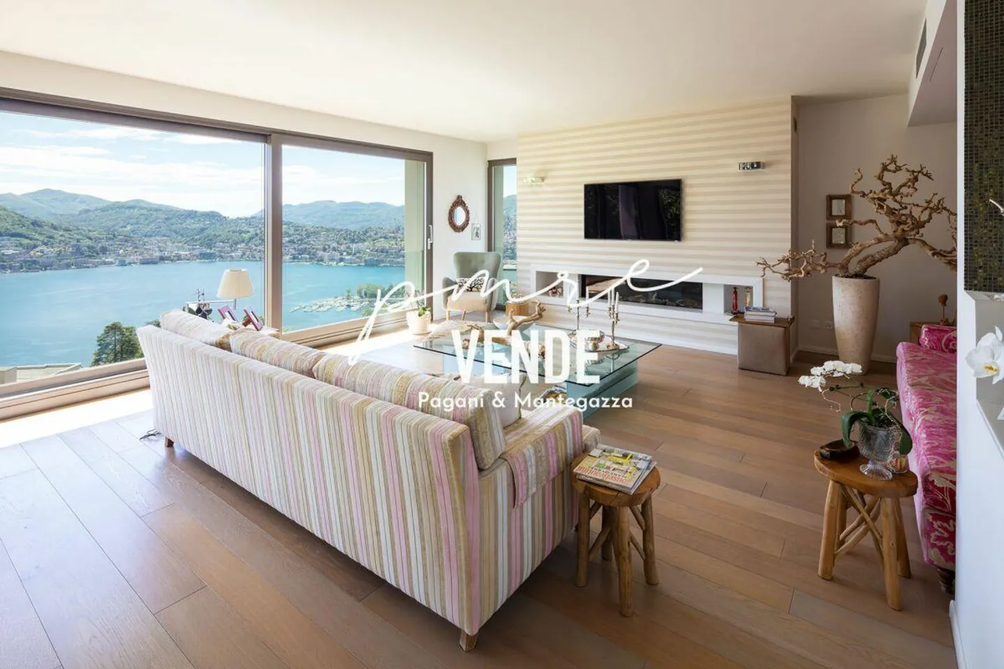 LUGANO RUVIGLIANA | MODERNA VILLA DI PREGIO CON EMOZIONANTE VISTA LAGO - Foto 4 di 11