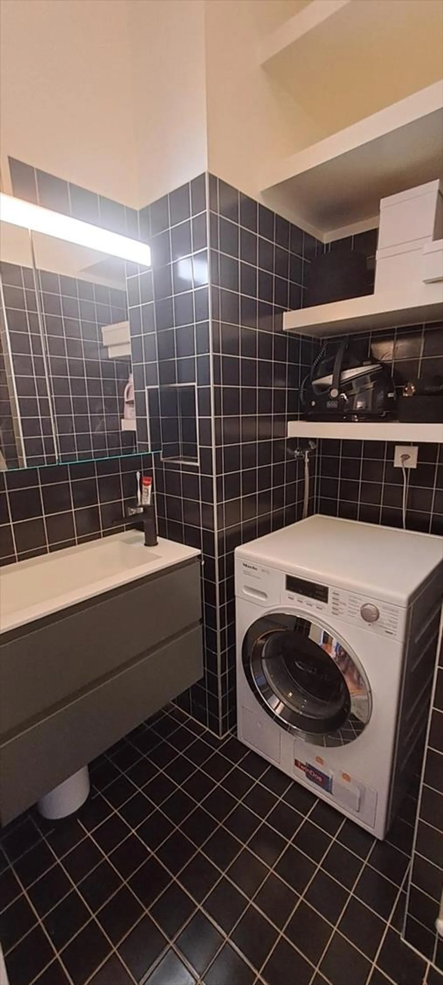 Charmanter 6-Zimmer-Wohnung möbliert - Foto 9 von 10