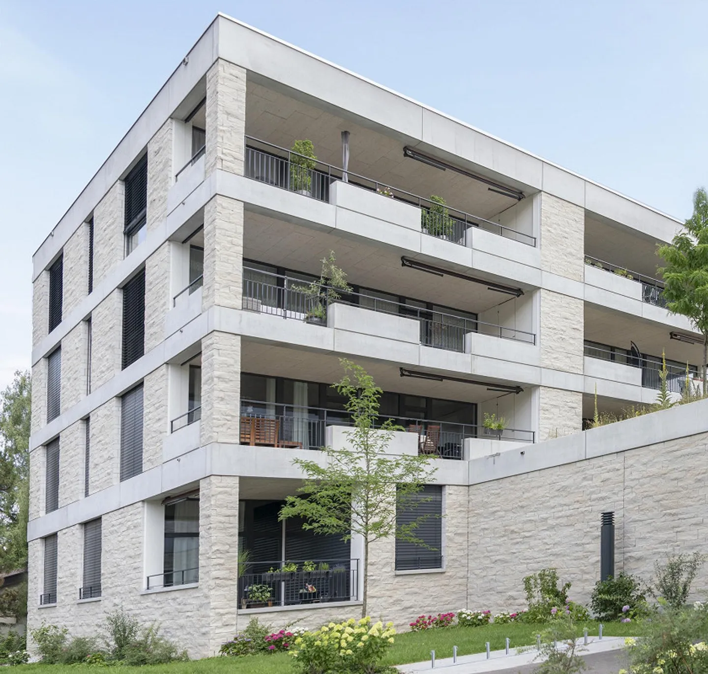 New construction highlight: 2.5 rooms on the 2nd floor - central & well connected - Photo 1 of 9