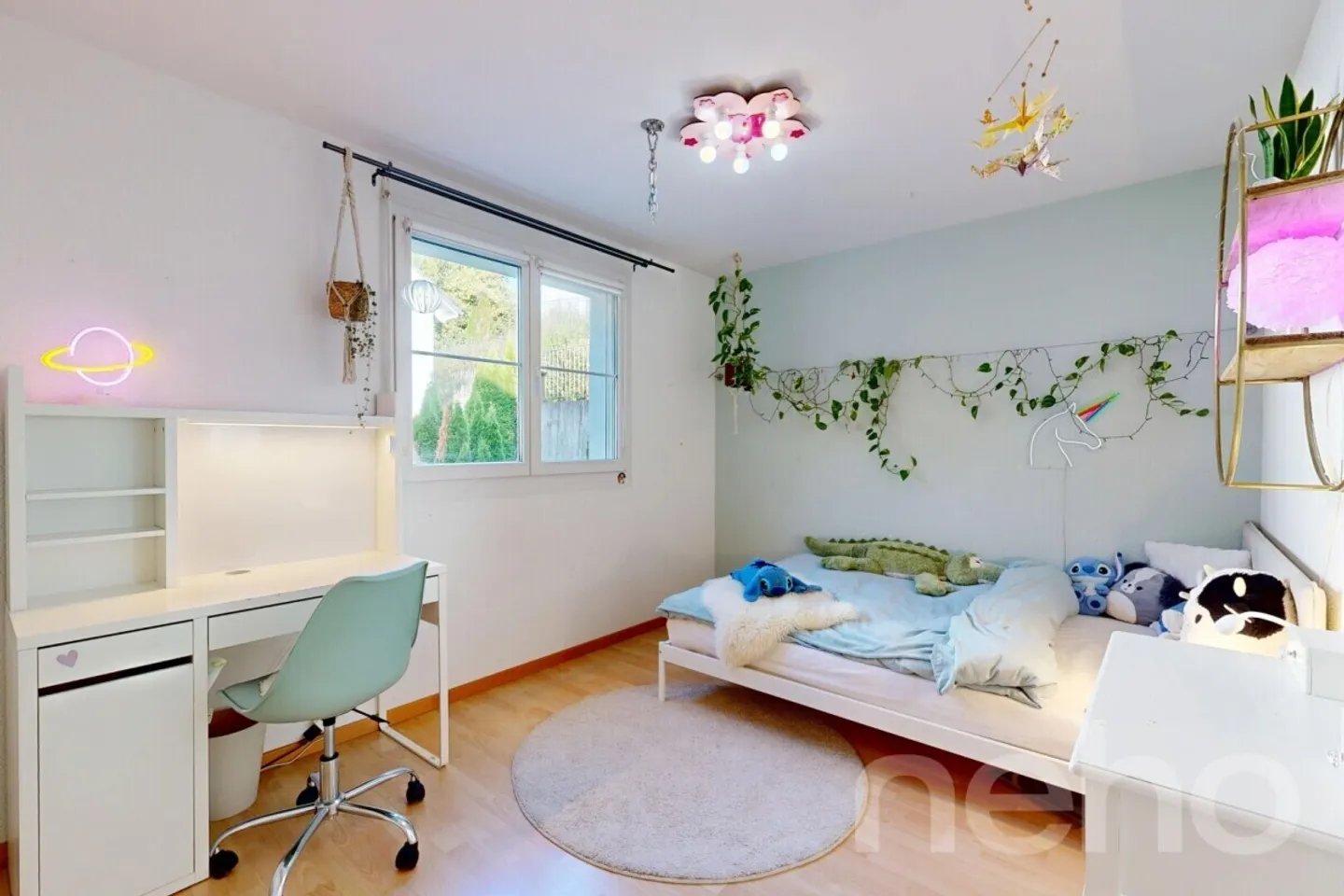 Maison de ville d'angle de 5,5 pièces bien entretenue à Lufingen - Photo 7 sur 12