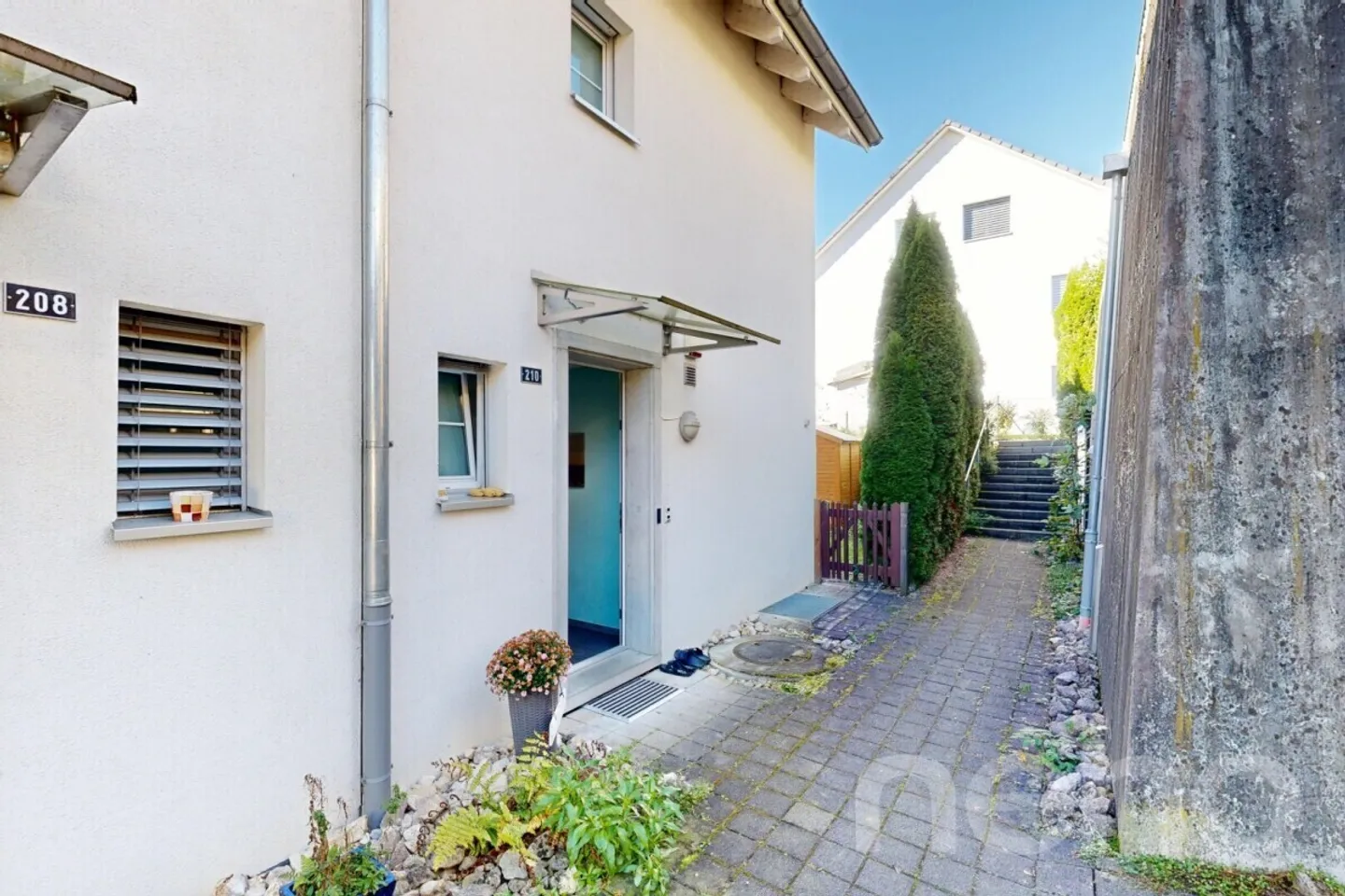 Maison de ville d'angle de 5,5 pièces bien entretenue à Lufingen - Photo 12 sur 12