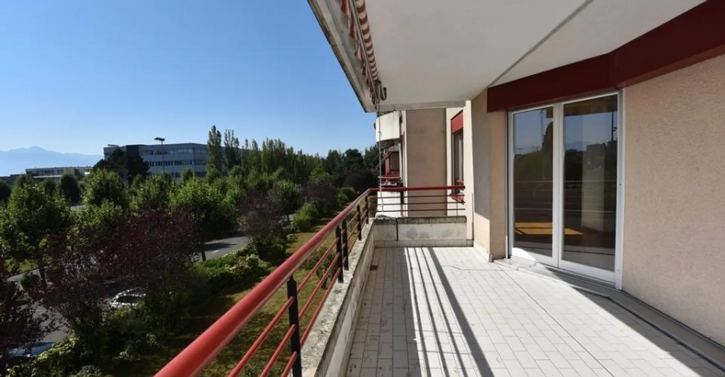 To seize! Magnificent apartment in Ecublens! - Photo 8 of 9
