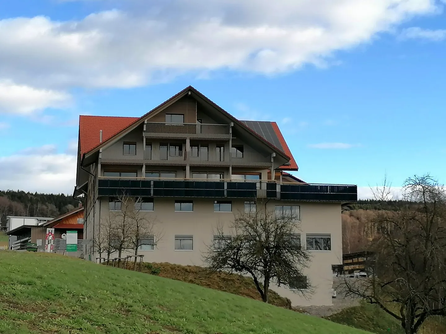 Ihr neuer Gewerbestandort: 420 - 1'000m2 Büroflächen im Edelrohbau mit Terrasse 240m2 und Aussicht - Foto 18 von 20