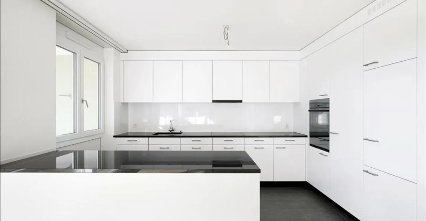 Appartamento luminoso e moderno a Binningen - Foto 5 di 12