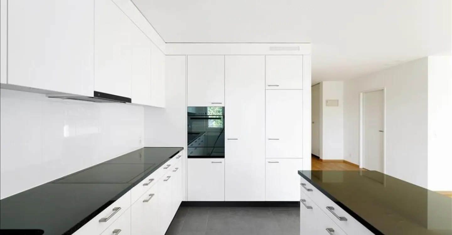 Appartamento luminoso e moderno a Binningen - Foto 6 di 12