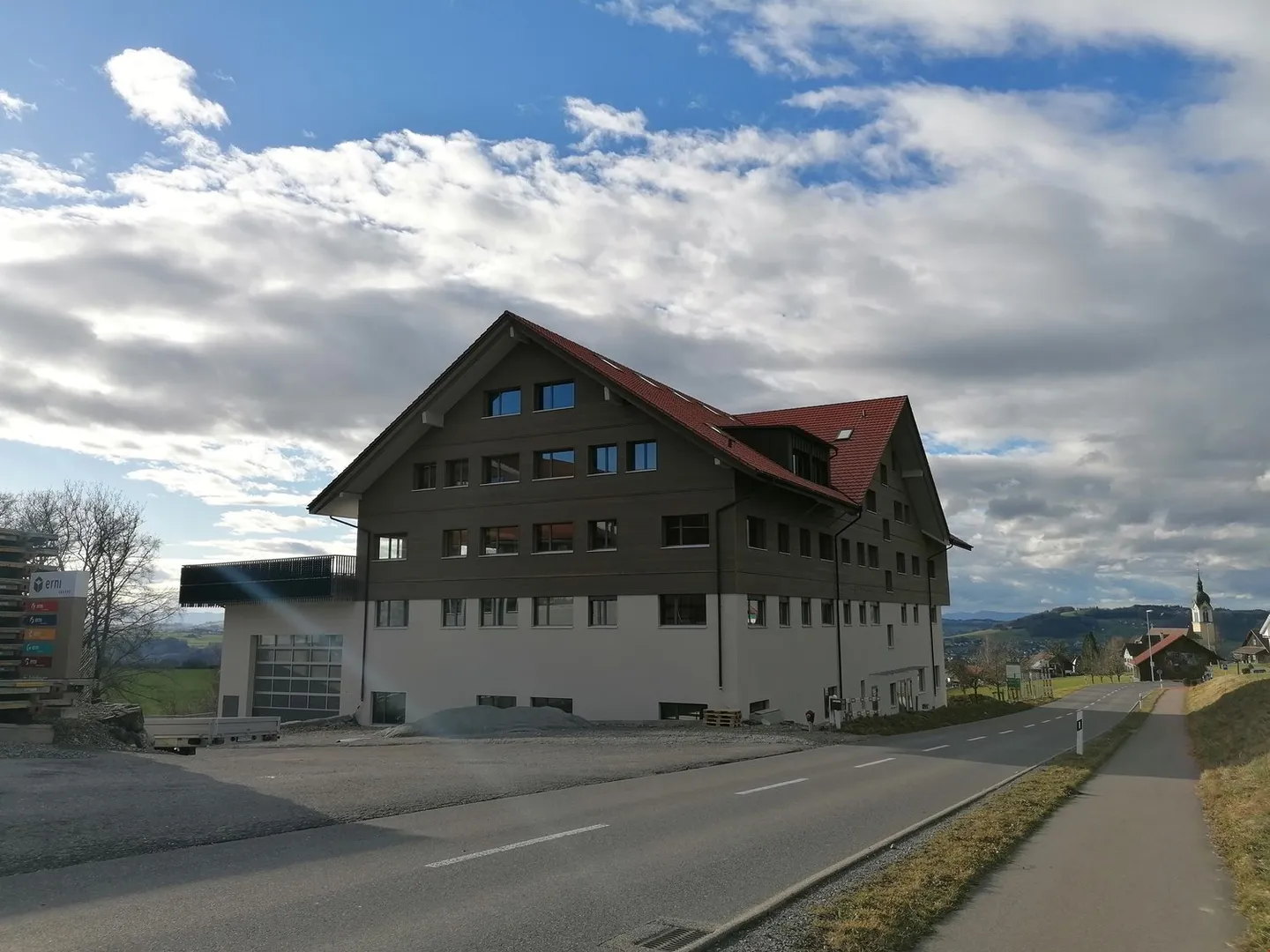 Ihr neuer Gewerbestandort: 420 - 1'000m2 Büroflächen im Edelrohbau mit Terrasse 240m2 und Aussicht - Foto 17 von 20