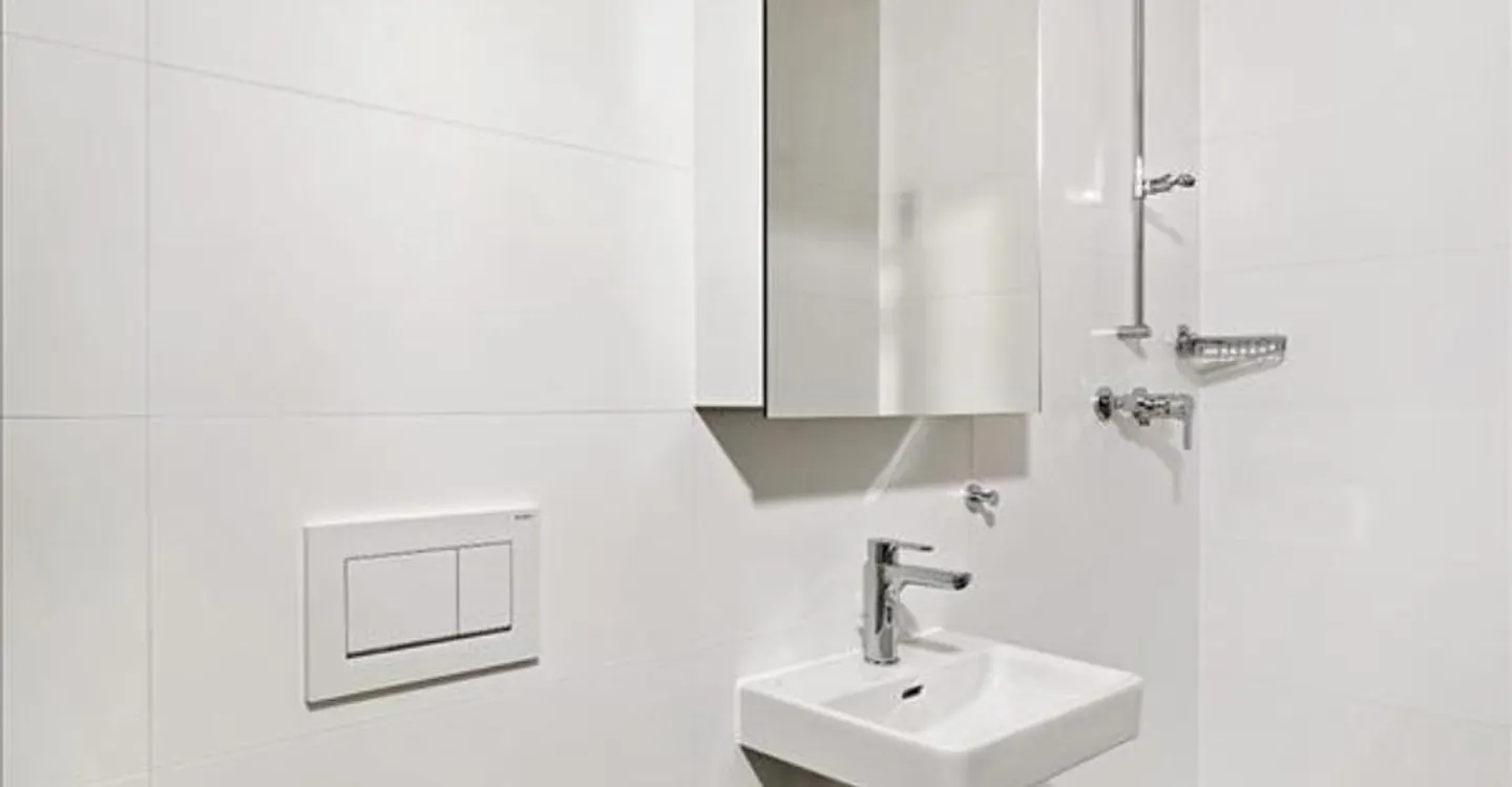 Appartamento luminoso e moderno a Binningen - Foto 8 di 12