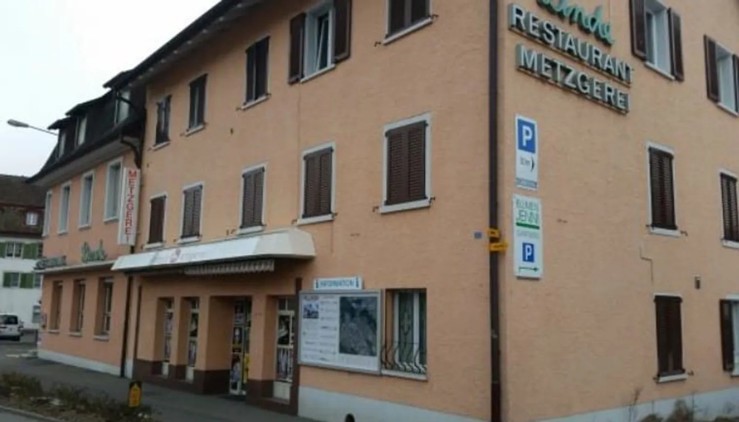 Mixed-Use Building in Mellingen - Photo 3 of 13