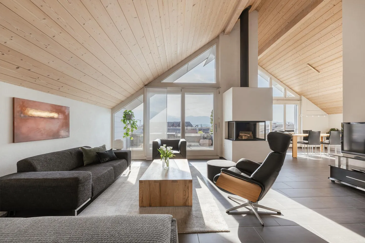 Unique Penthouse Apartment in the Heart of Steffisburg - Photo 1 of 13