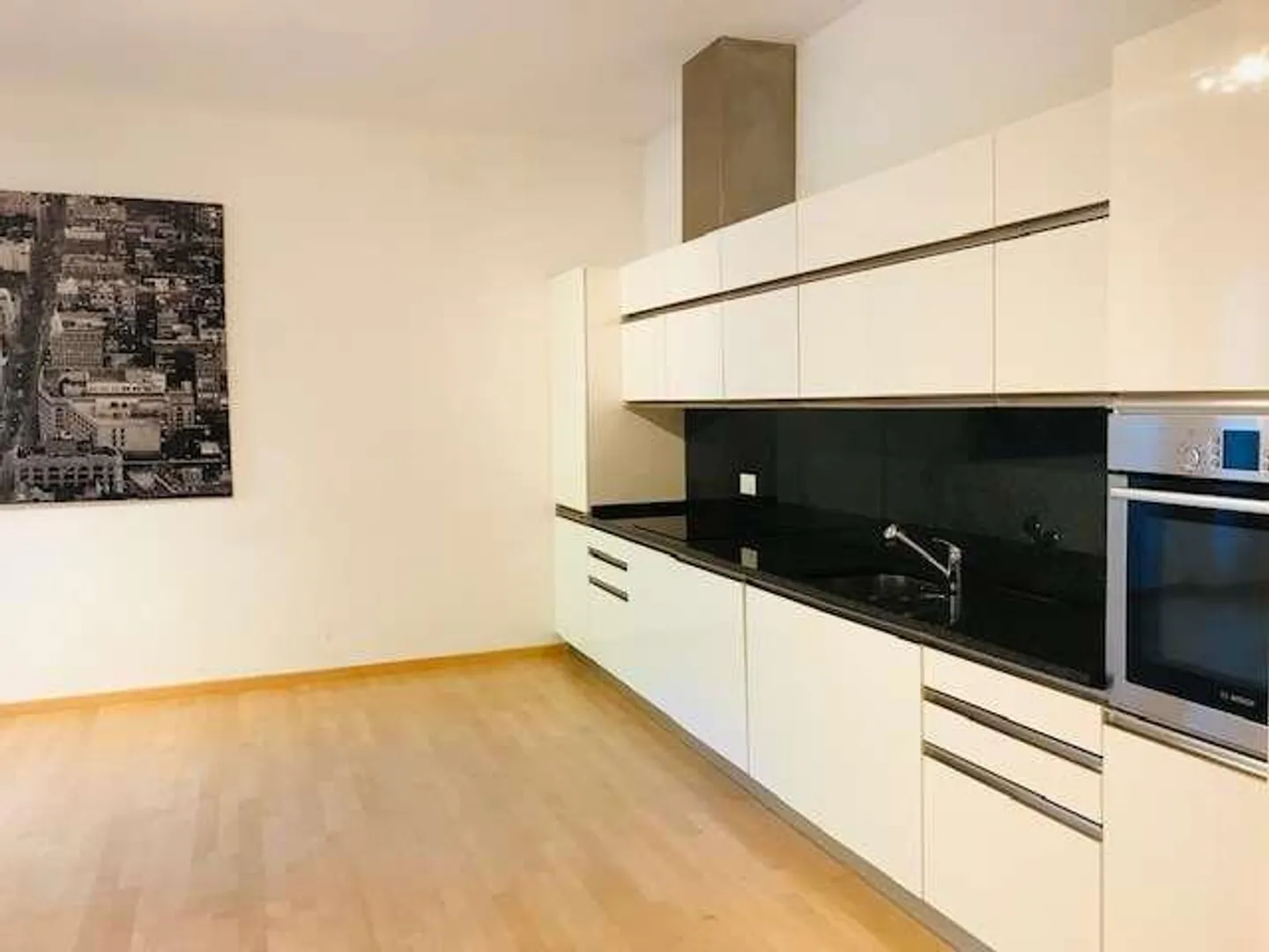 Elegante appartamento 3,5 locali al lago - Foto 3 di 13