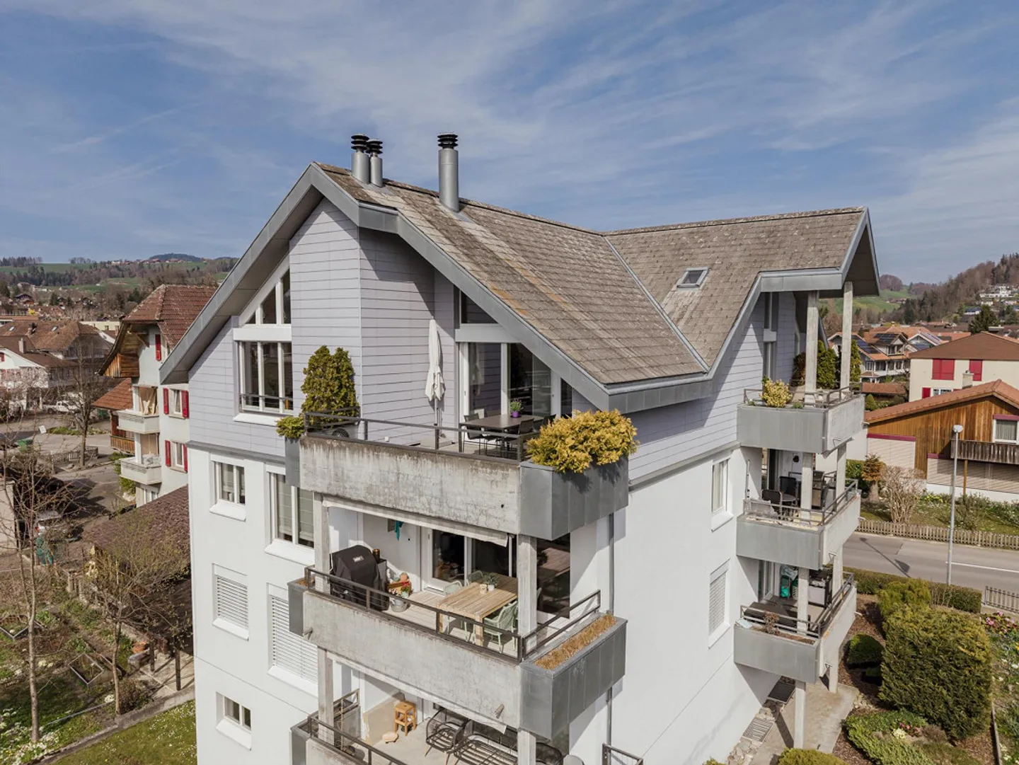 Unique Penthouse Apartment in the Heart of Steffisburg - Photo 11 of 13