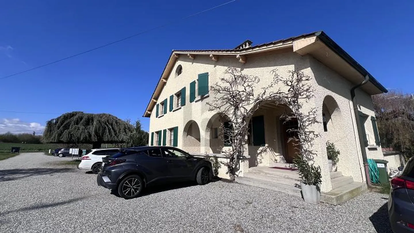 5-Zimmer-Wohnung - Foto 1 von 6